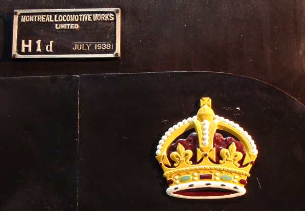 File:RoyalHudson-Plate-Crown2.jpg